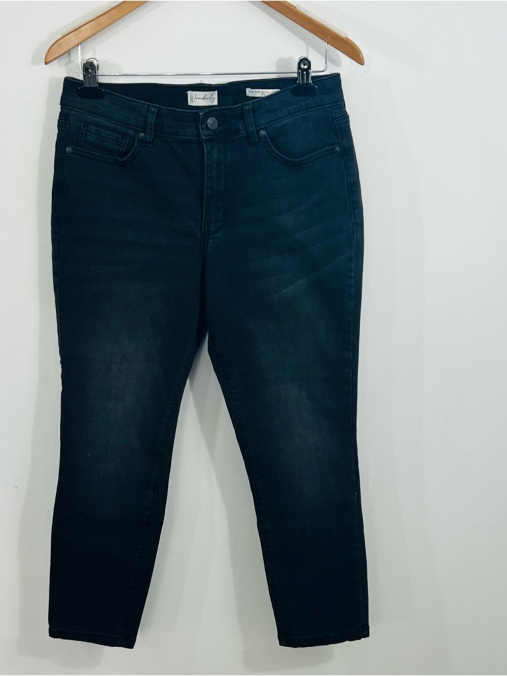 Wonderfly Mid Rise Skinny Crop Classic 5 Pocket Stretchy Jeans Everyday Wear